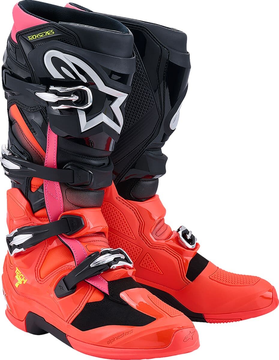 Tech 7 Boots Black| Red