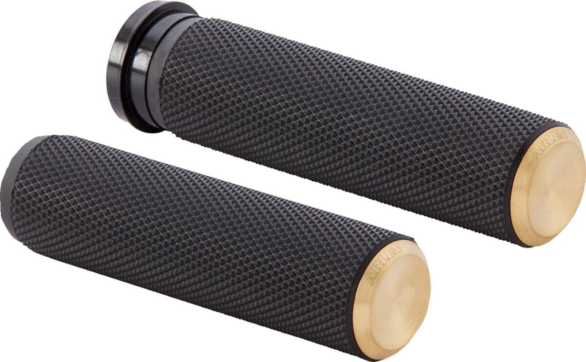 Knurled Grips