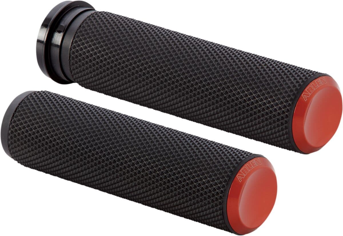 Knurled Grips