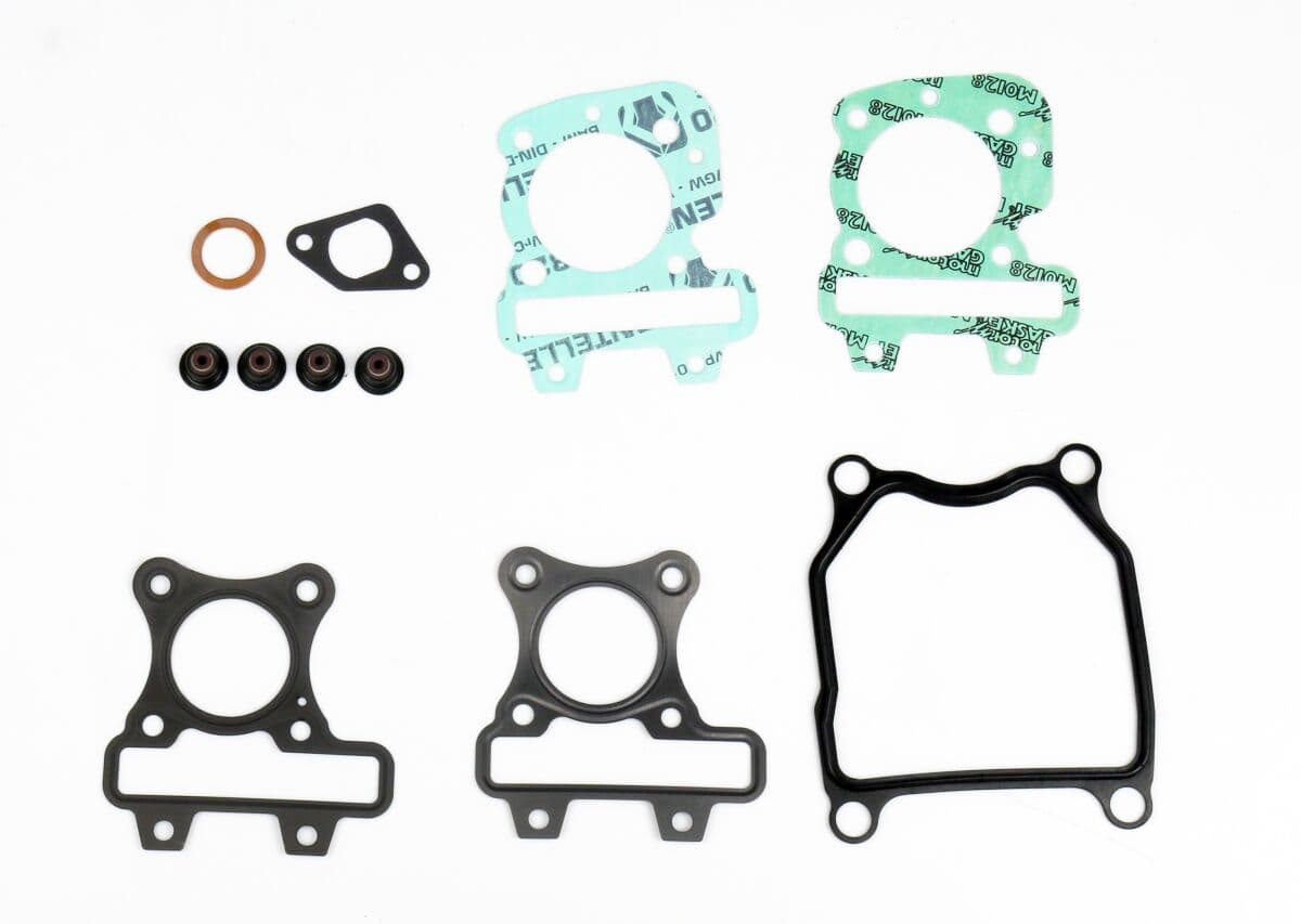 Set garnituri chiulasa