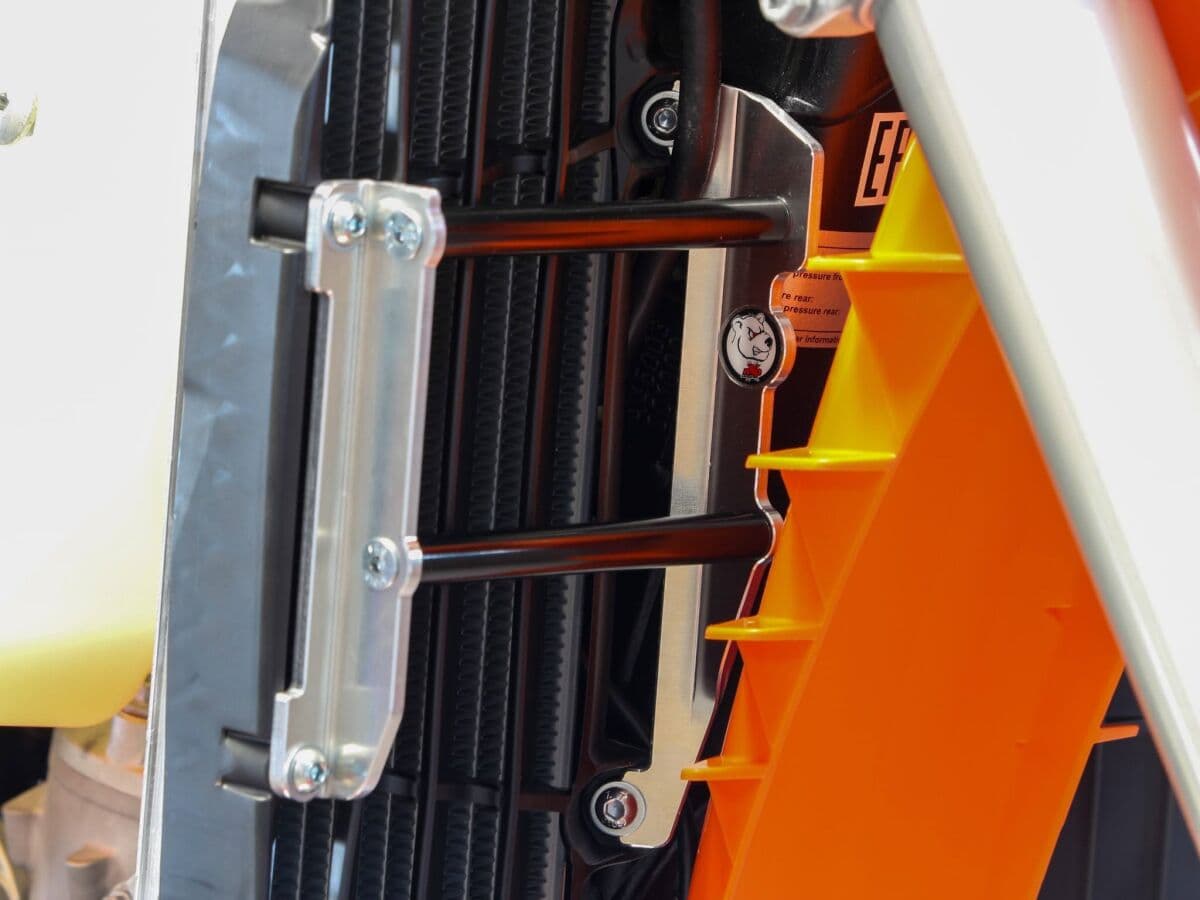 Radiator Braces