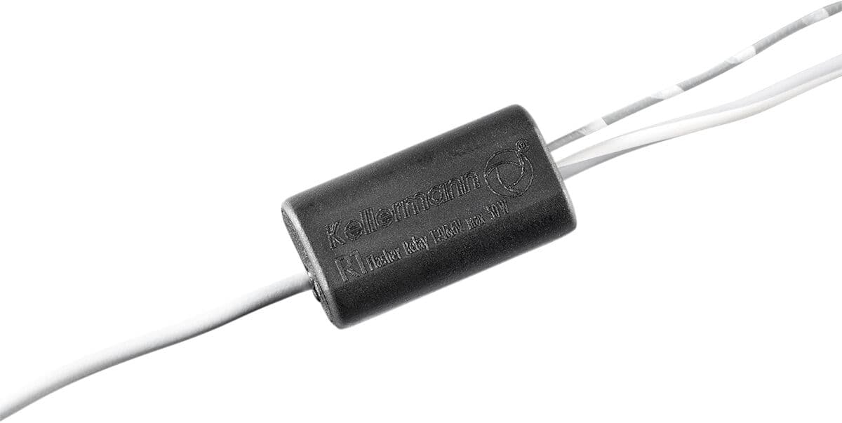 Load-Independent Flasher Relay R1