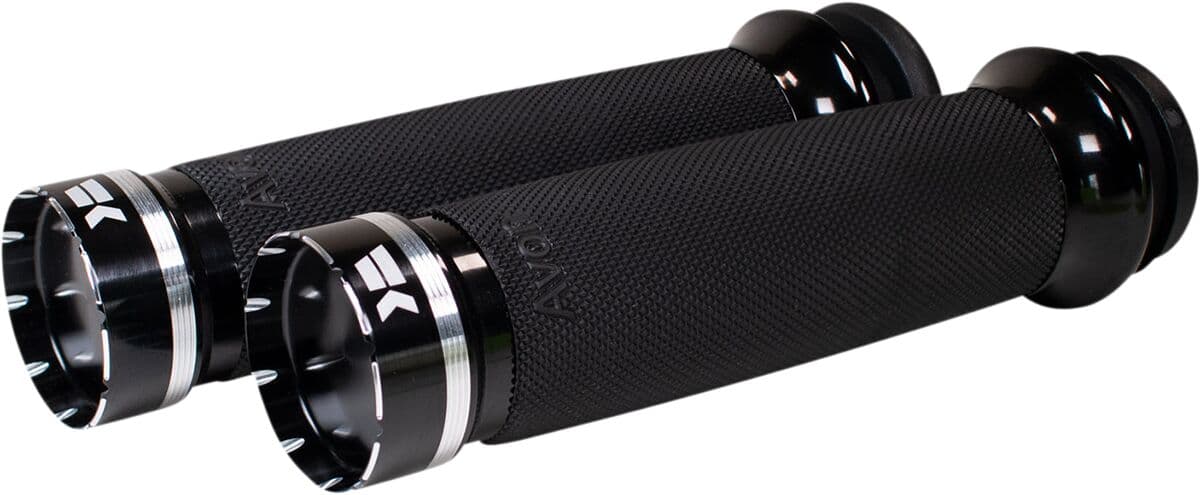Tracer Grips