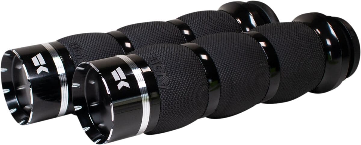 Tracer Grips
