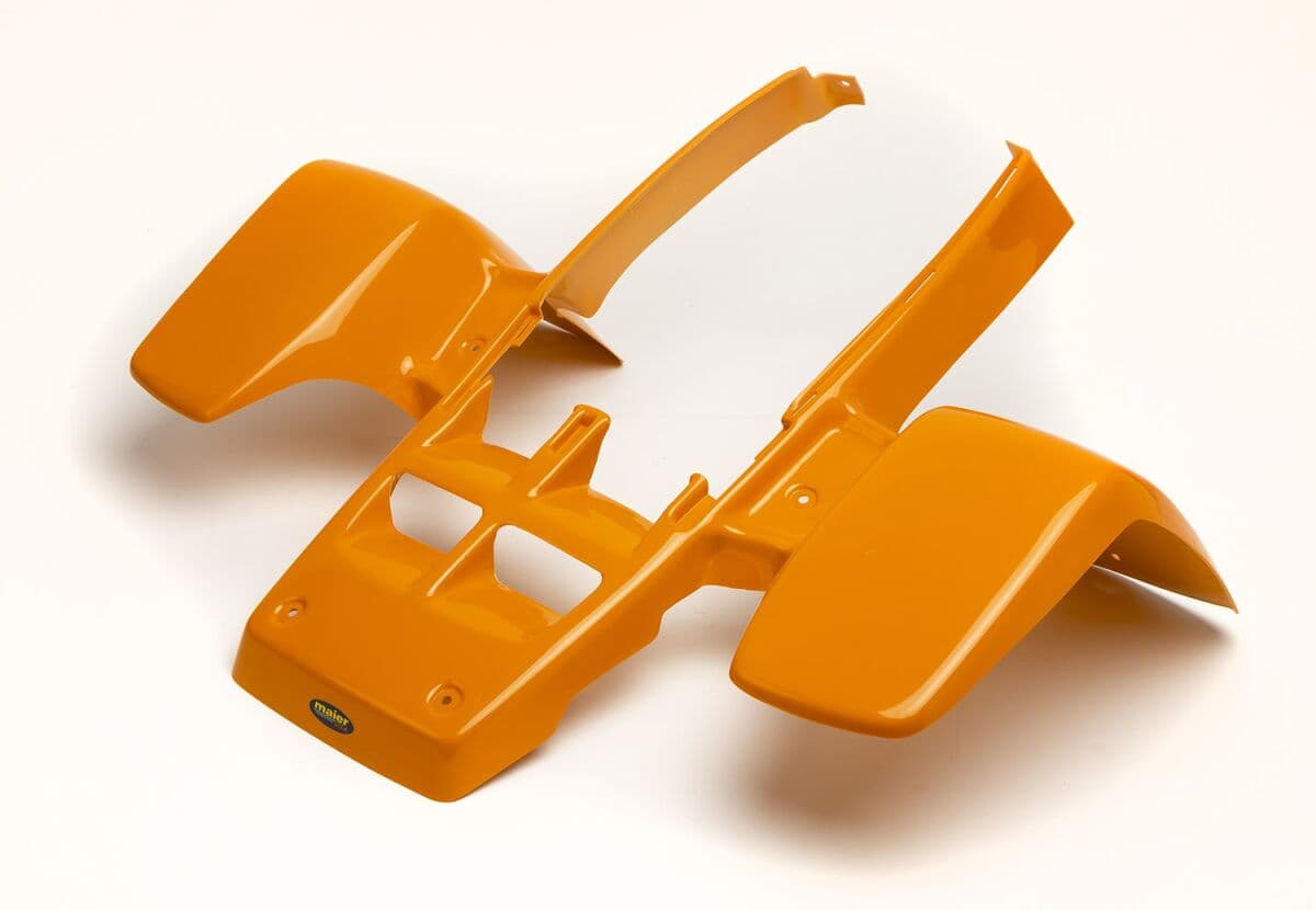 FRONT FENDER