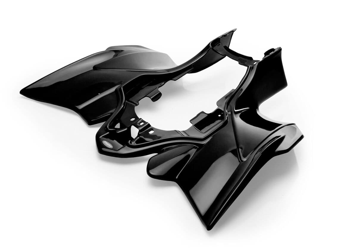 REAR FENDER