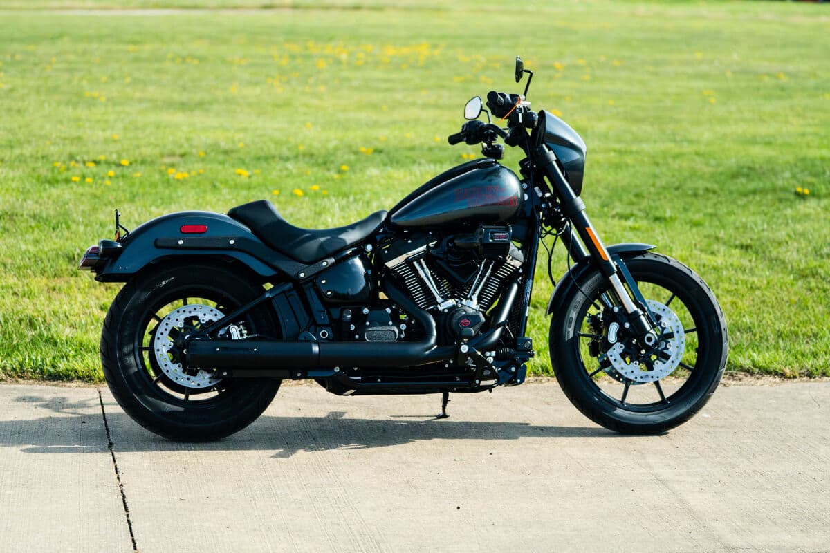 4" HP40 Slip-On Muffler for HD Softails
