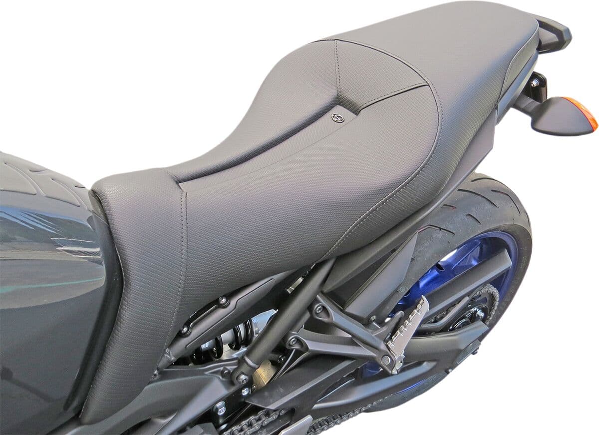 Gel-Channel™ Track Carbon Fiber Sport Seat