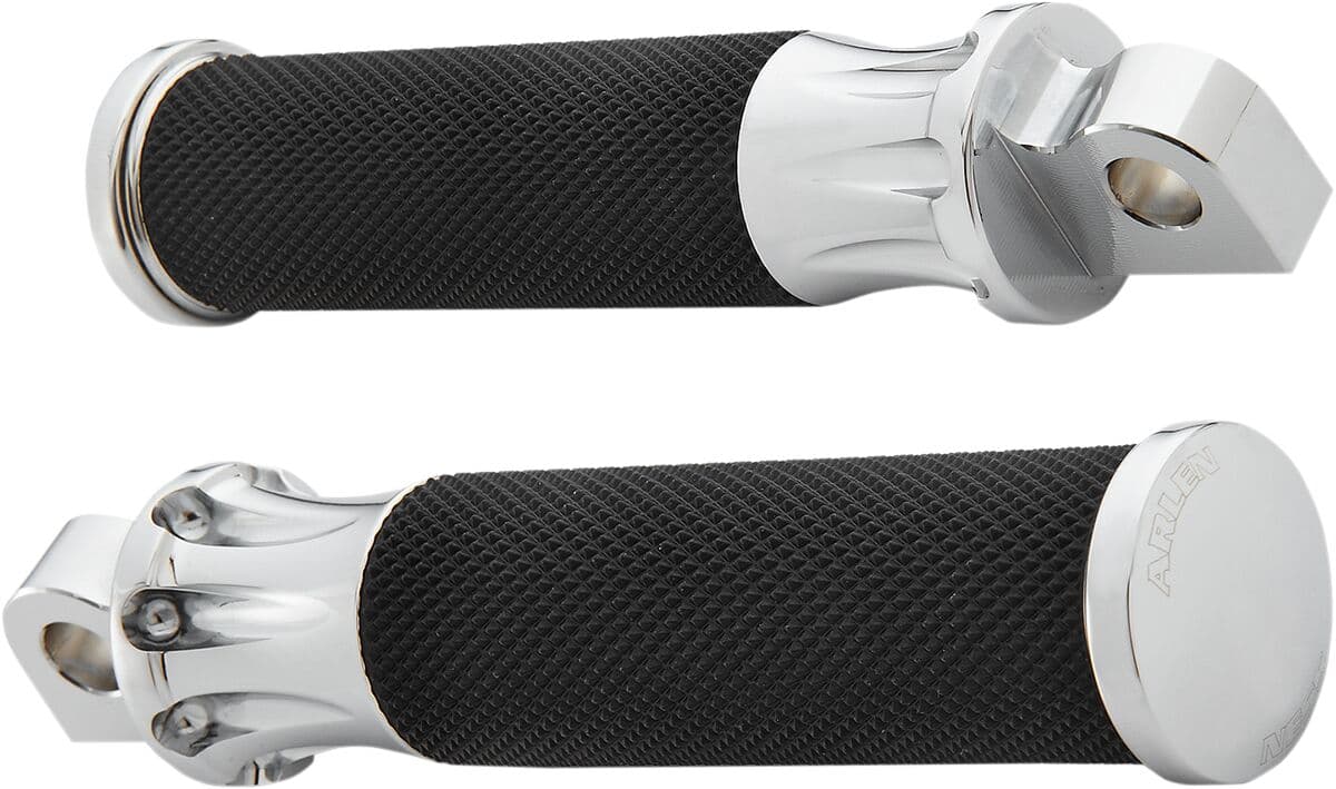 Fusion Male-Mount Foot Pegs