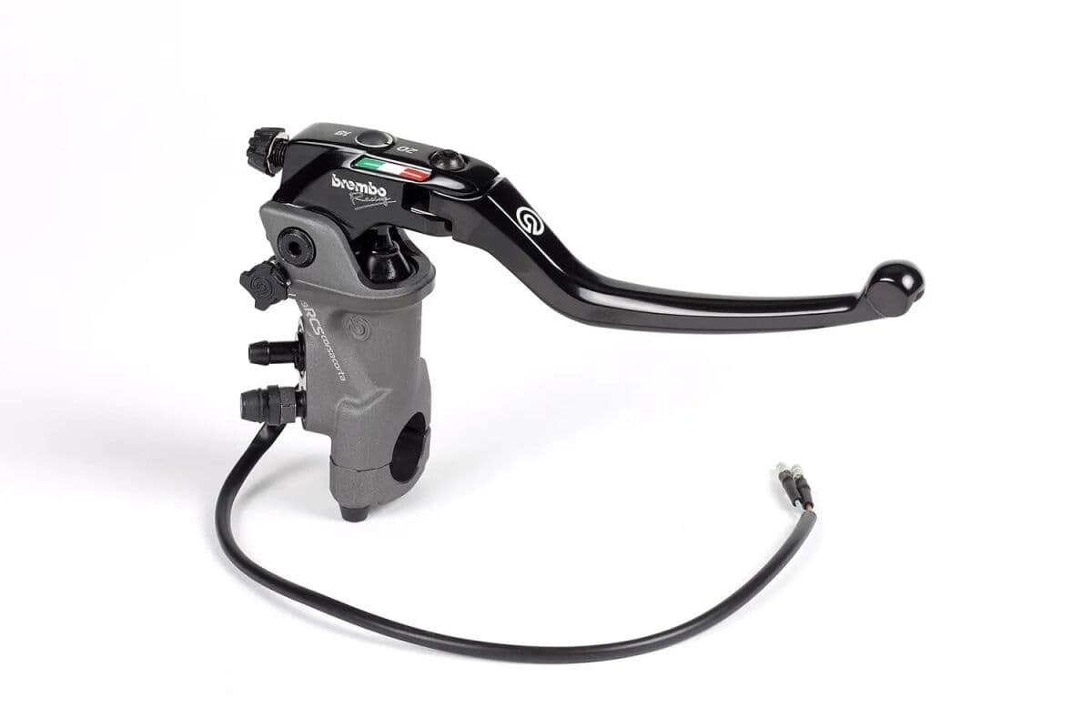 BRAKE MASTER CYLINDER RCS