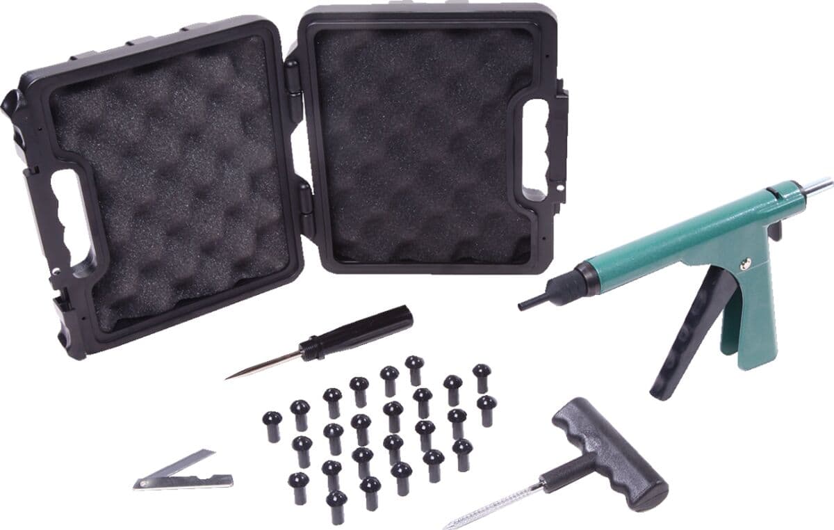 Deluxe Model Tubeless Tire Plugger Kit